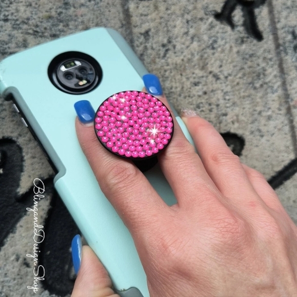 Hot Pink Popsocket Customized With Pink Crystal Rhinestones Cell Phone Grip - Picture 4 of 6